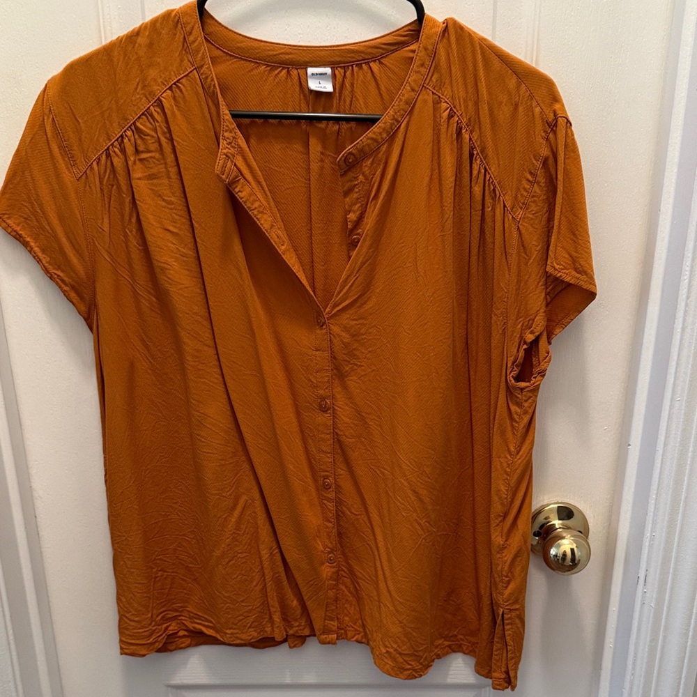 Old Navy Women's Rust Button-Up Blouse